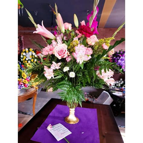 florist sierra vista az|Designers Choice / Sierra Vista Florist: Fridas Studio Floral。